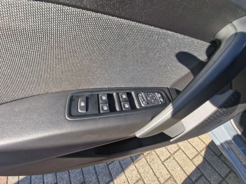 Nissan Townstar Kombi L1 N-Connecta 130 PS *Klima*DAB*Kamera*Tempomat*Totwinkel*360° Flankenschu